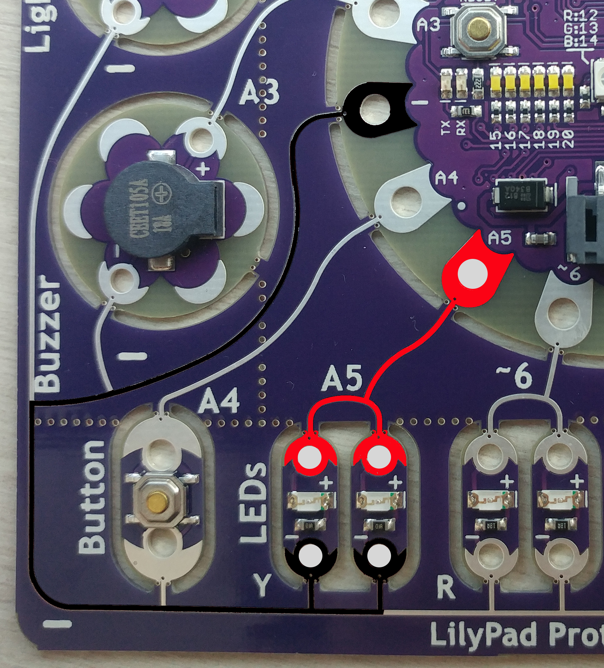 Parallel Wiring Image of LilyPad ProtoSnap highlighting parallel wiring structure